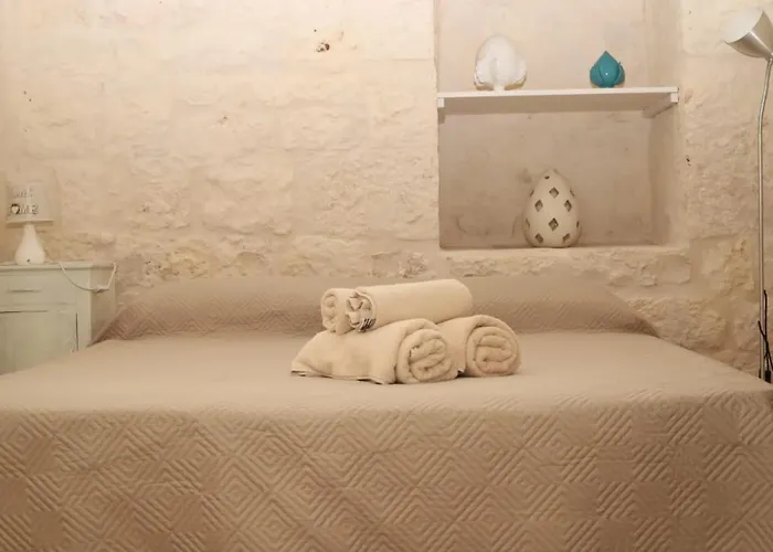 I Trulli Di Mario 치스테르니노